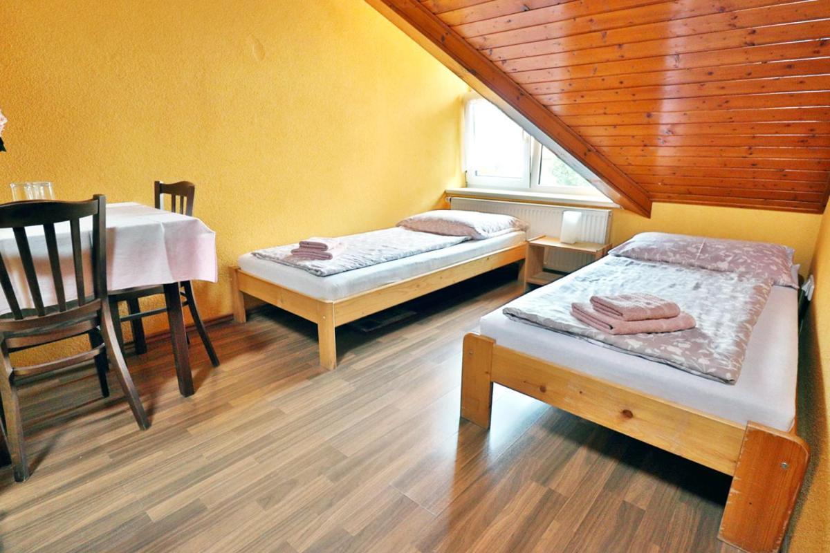 Bezmerovsky Dvur Kromeriz Ngoại thất bức ảnh