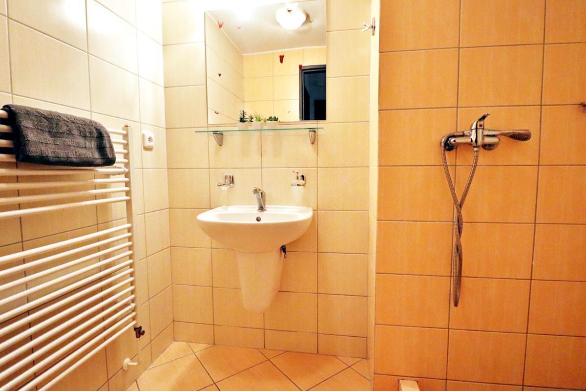 Bezmerovsky Dvur Kromeriz Ngoại thất bức ảnh